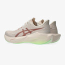 Tênis Asics Novablast 6 Masculino Rosa-Verde