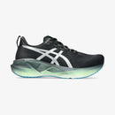 Tênis Asics Novablast 5 Luxe Feminino Preto-Prata