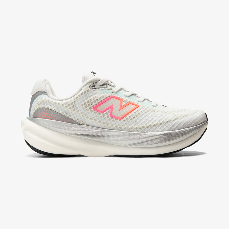 Tênis New Balance Infinion 1080 V15 Feminino Branco-Rosa