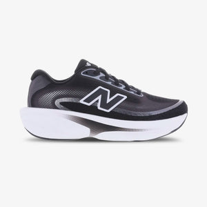 Tênis New Balance Fresh Foam Ellipse Feminino Preto-Branco