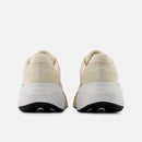 Tênis New Balance Fresh Foam X More V6 Feminino Bege-Branco