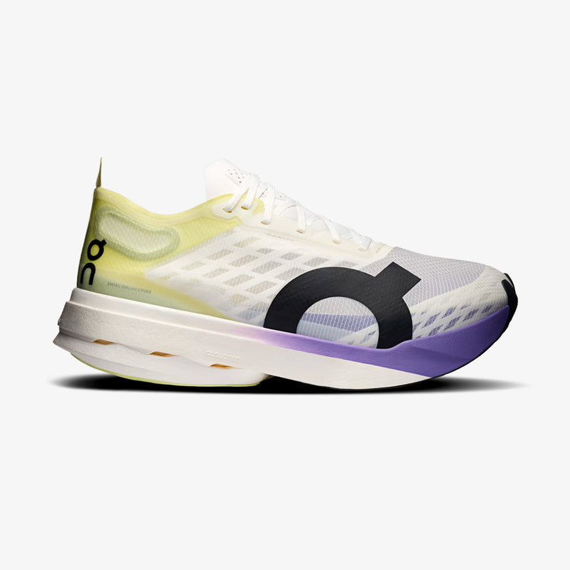 Tênis On Running Cloudboom Strike Masculino Branco-Amarelo Limão