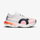Tênis On Running Cloudboom Strike Feminino Branco