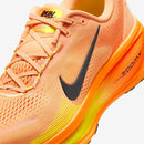 Tênis Nike Vomero 18 Masculino Laranja