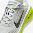 Tênis Nike Vomero Plus Feminino Branco-Amarelo